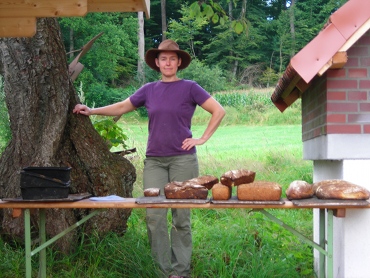 Hof Basten - Brot aus dem Holzofen